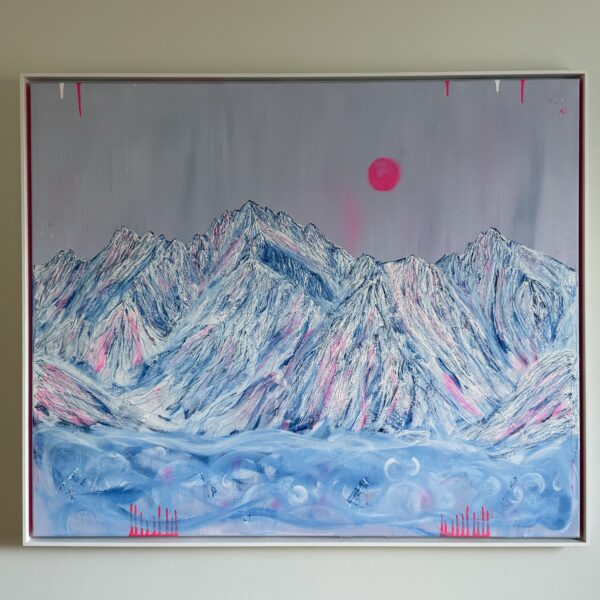 Suite with mountain view